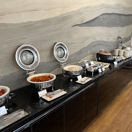 Gangneung City Hotel Esterno foto